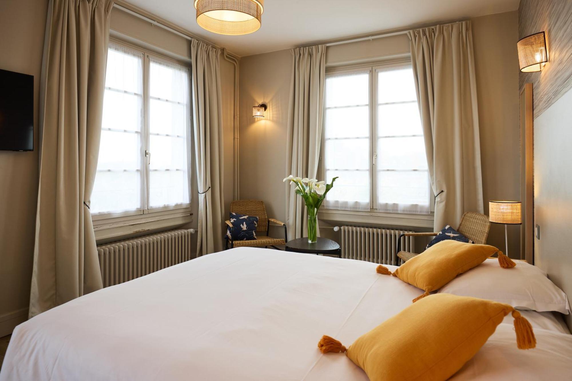 Citotel Hôtel Marguerite Orléans Buitenkant foto