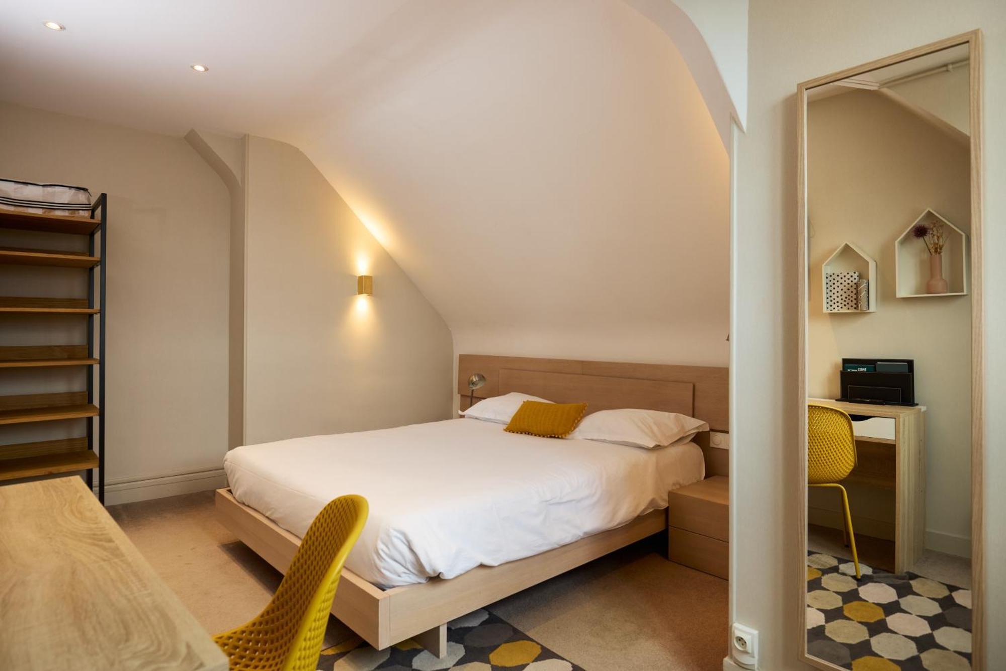 Citotel Hôtel Marguerite Orléans Buitenkant foto